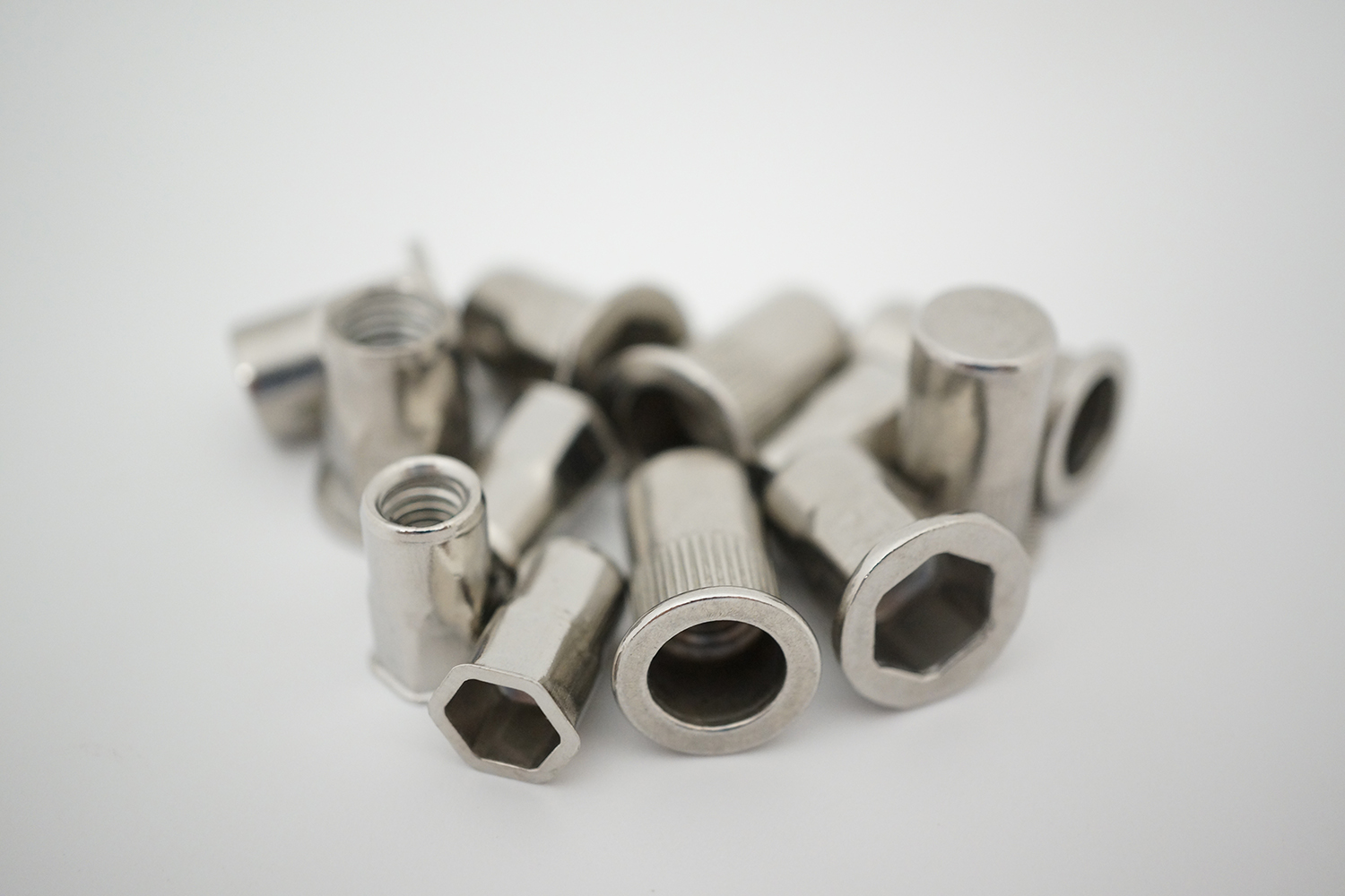 JRP – The Perfect Sheet Metal Fastener 